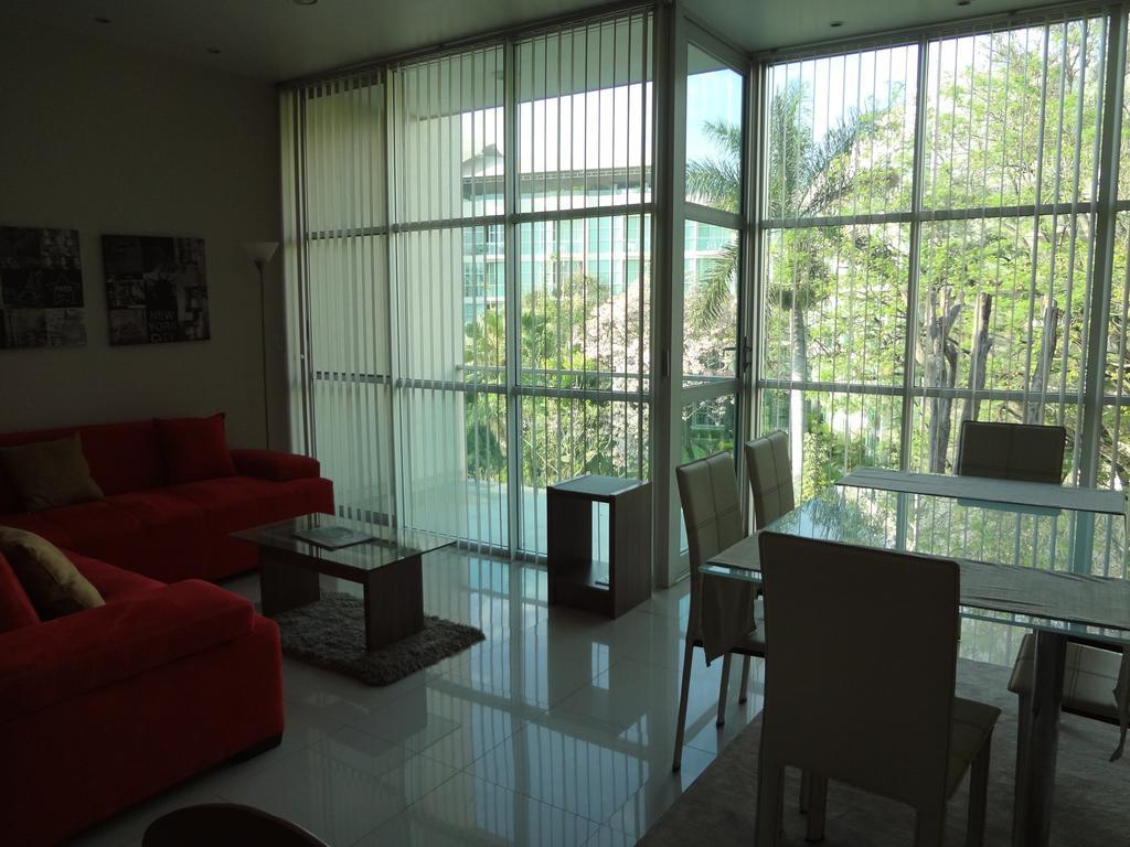 Triumph Tower Residence Cuernavaca Room photo